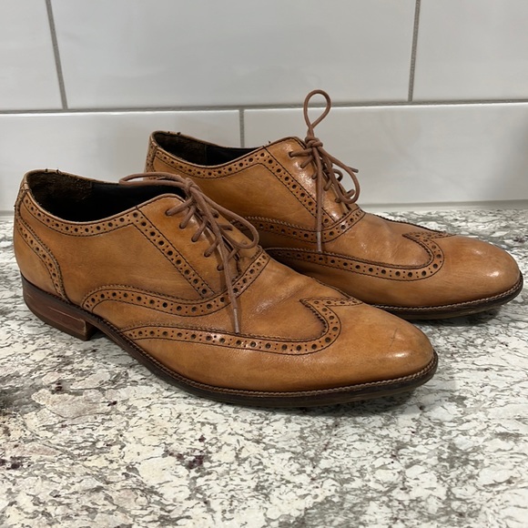 cole haan tan wingtips